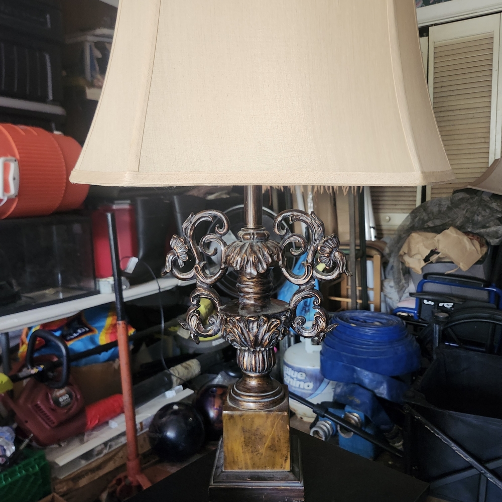 Elegant Bronze Table Lamp with Cream Shade